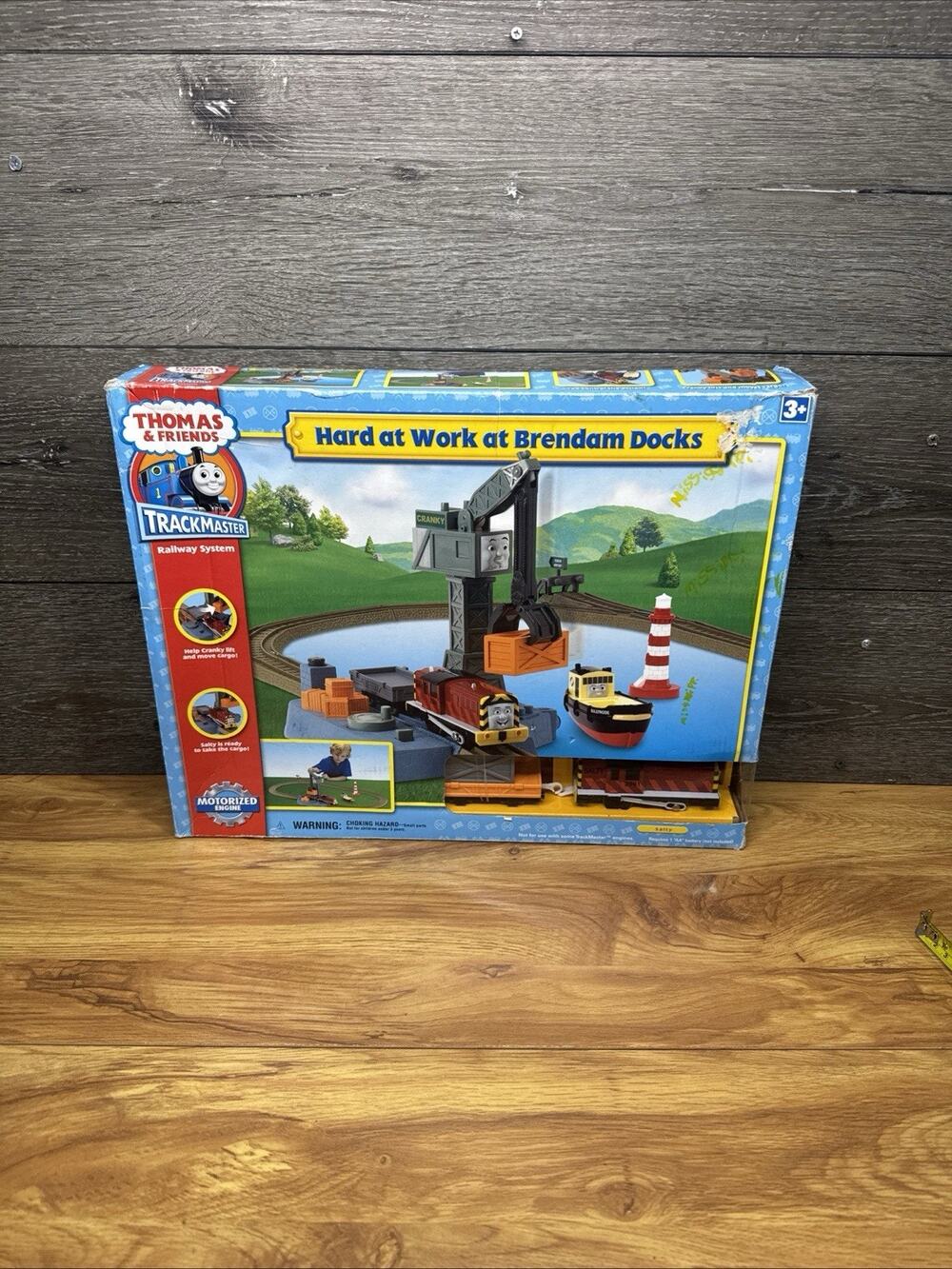 2007 Thomas & Friends Trackmaster Hard At Work At Brendham Dock ~New